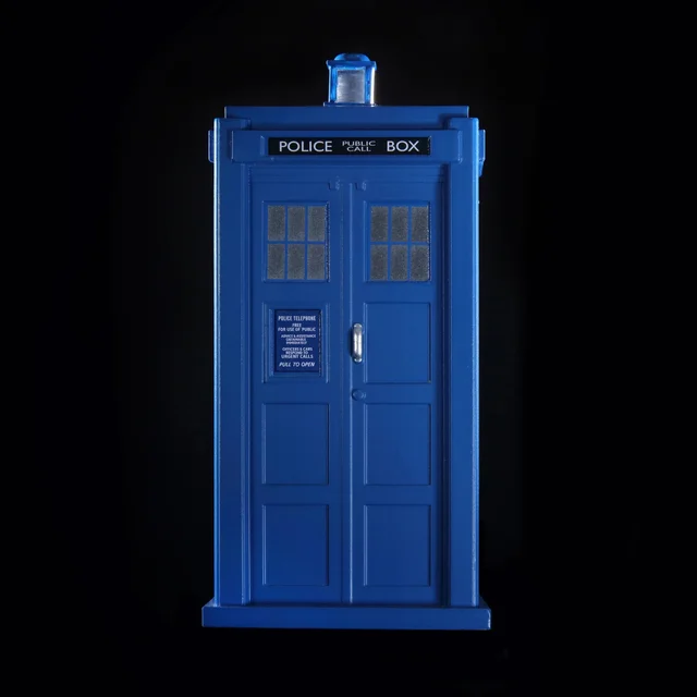 Doctor Who The Third Doctor's TARDIS Seasons 7-13 1:21 Scale Polyresin Model (12.9cm)