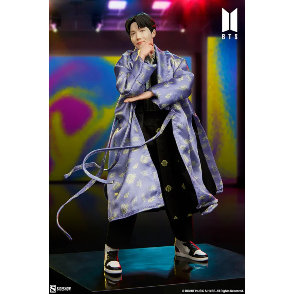Sideshow Collectibles J-Hope BTS Deluxe Collectible Statue (24cm) Bild 1