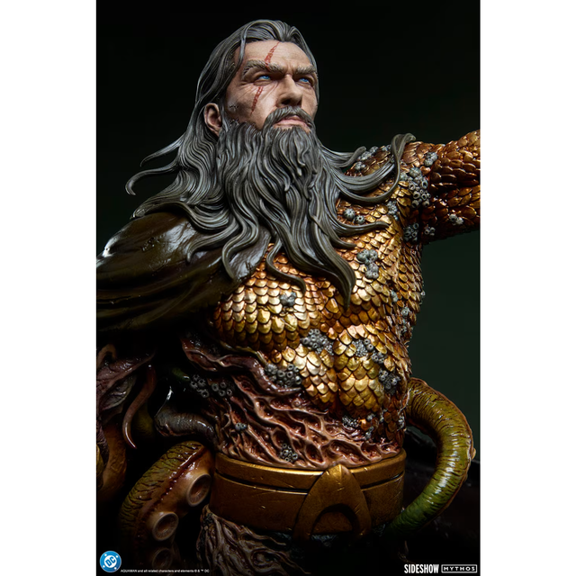 Sideshow Aquaman Lord of the Deep Premium Format Figure