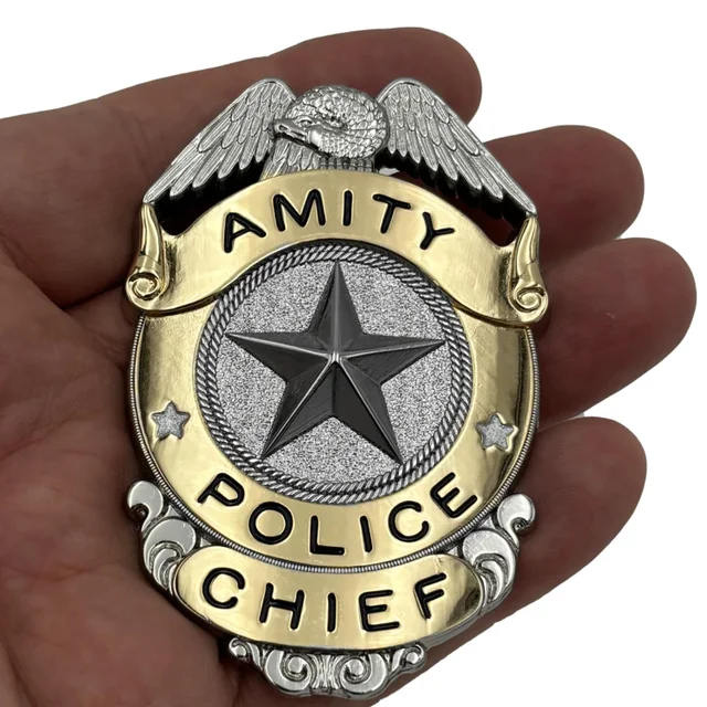 Jaws Prop Replica Amity Island Police Chief Badge & Patch Limited Edition - Factory Entertainment