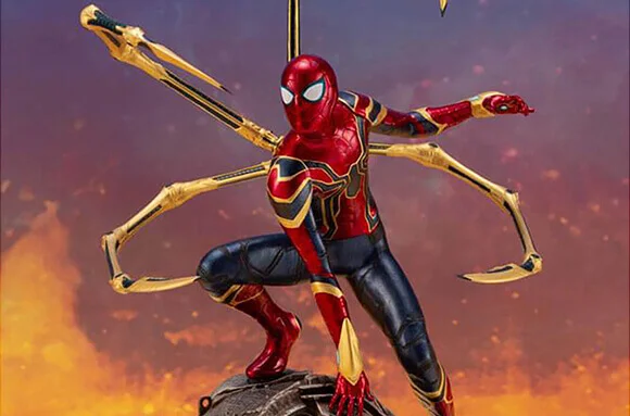 NEUE IRON SPIDER STATUE